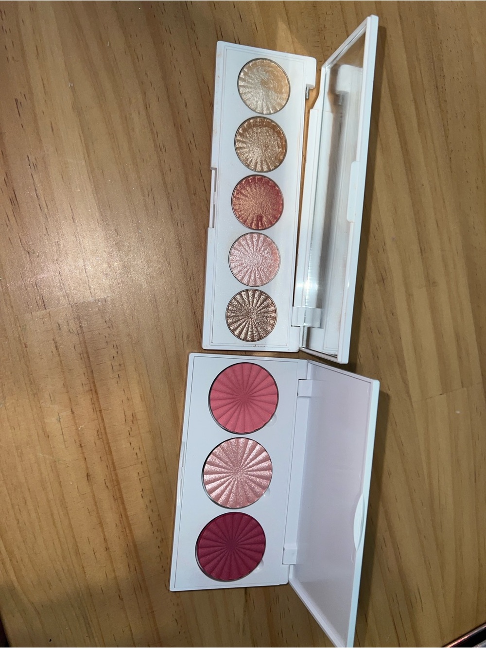 Ofra highlight & Blush Palettes